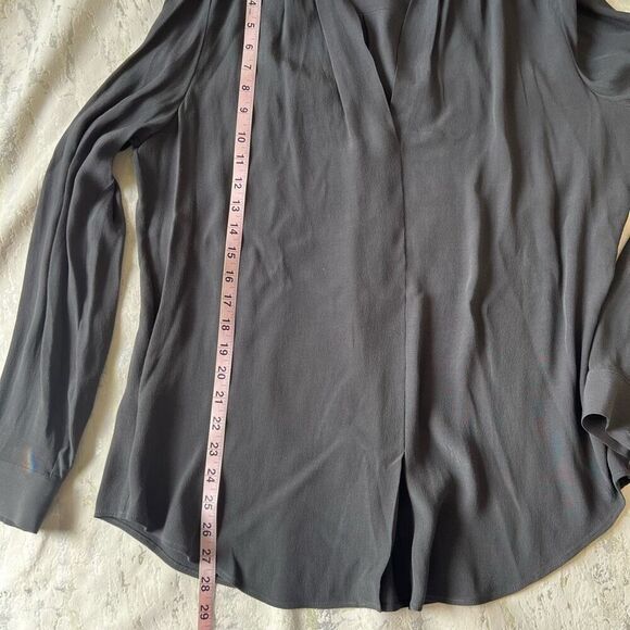 Lord & Taylor Career Top Long Sleeve Crepe V Neck NWT - Picture 10 of 13